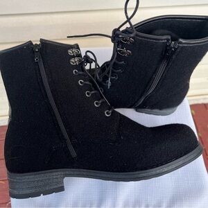 Eric Michael Caterina Black Wool Felt Waterproof Lace-up Ankle Boots, Zipper, 40